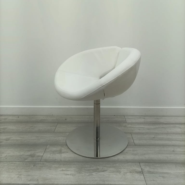 Lotus Chair