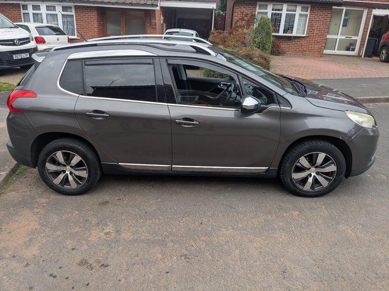 Peugeot, 2008, Hatchback, 2014, Manual, 1560 (cc), 5 doors