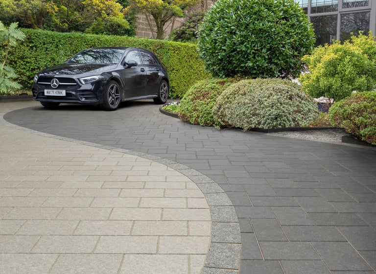 Marshalls Lunar Concrete Paving Blocks - Large Shadow 240x160x50mm - Packs of 10