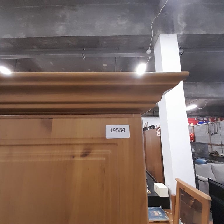 2 door wardrobe with 3 drawers 102cm x 55cm x 185cm, Ref:19584