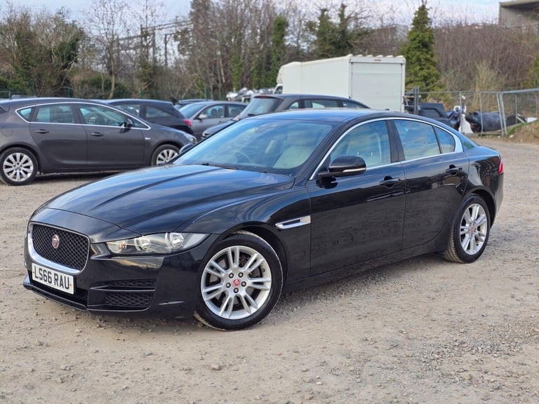 2016 Jaguar XE 2.0d Prestige Auto Euro 6 (s/s) 4dr Saloon Diesel Automatic