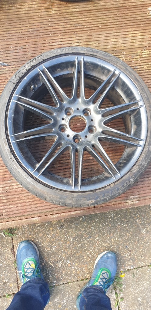 Bmw wheel and tyre 