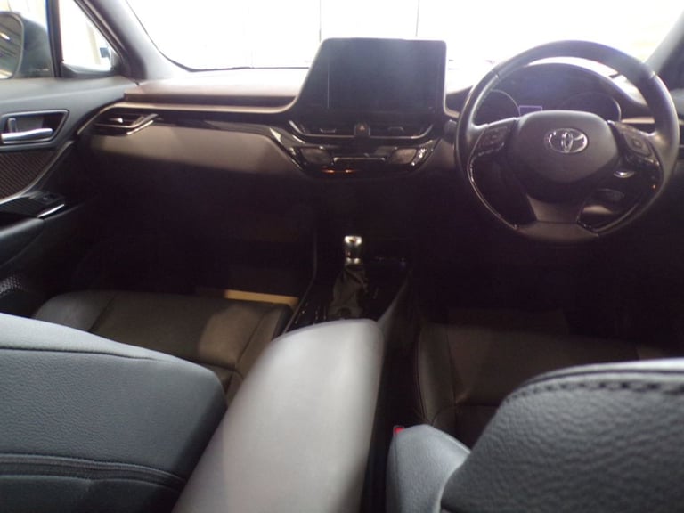  Toyota C-HR 1.8 Hybrid Excel 5dr CVT [Leather] Petrol/Electric Hybrid