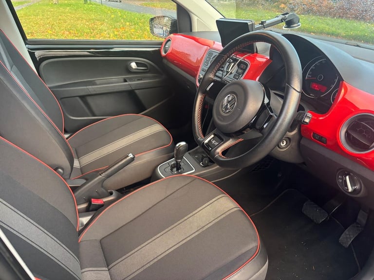 2014 Volkswagen UP! AUTOMATIC Petrol