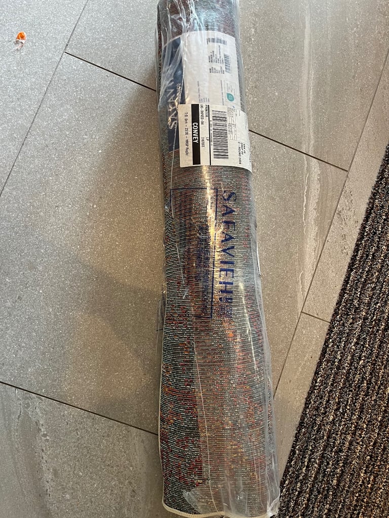 Brand new rug 150x100