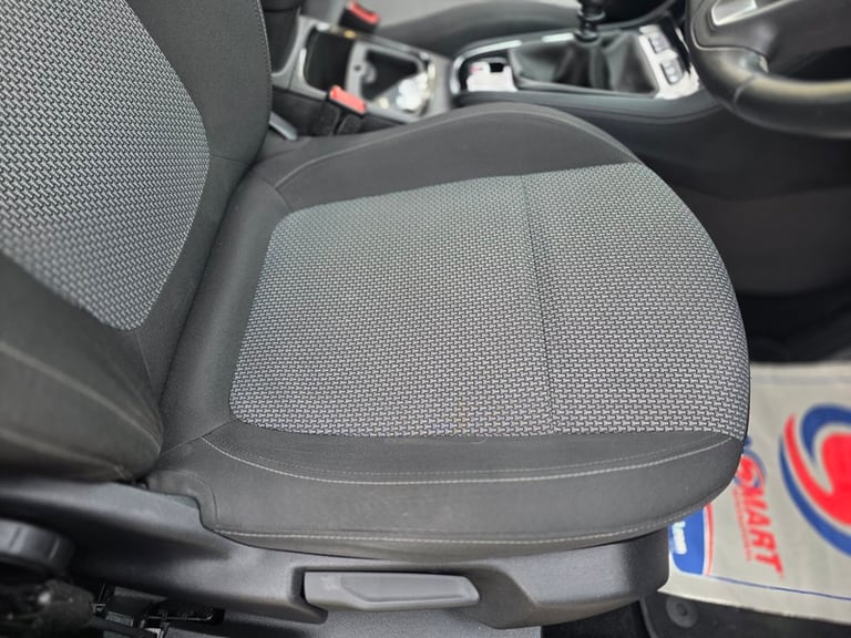 Vauxhall Grandland X SE