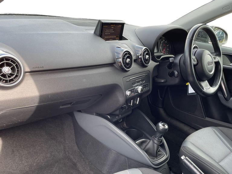  Audi A1 Sportback 1.0 Tfsi Sport Sportback 5dr Petrol Manual Euro 6 s/s nav 95
