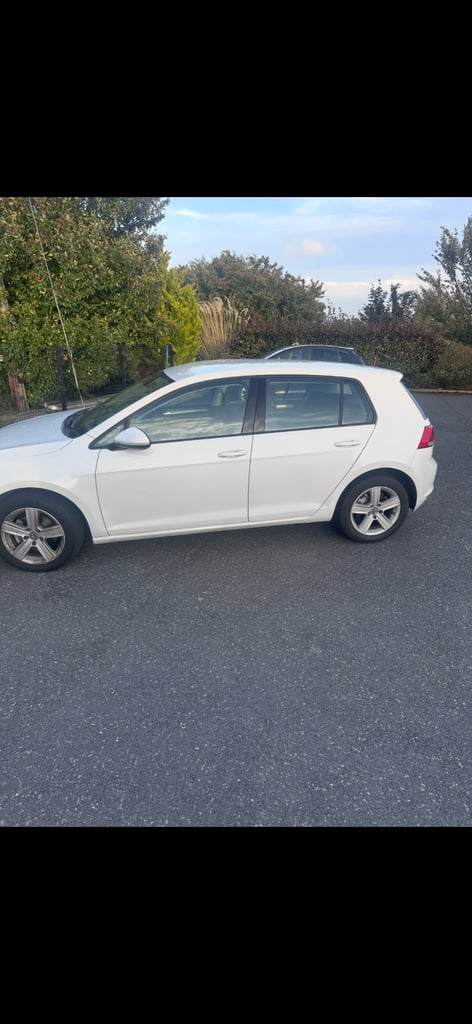 Volkswagen, GOLF, Hatchback, 2015, Manual, 1598 (cc), 5 doors