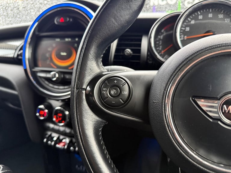 2016 MINI Hatch 2.0 Cooper SD Euro 6 (s/s) 5dr HATCHBACK Diesel Manual