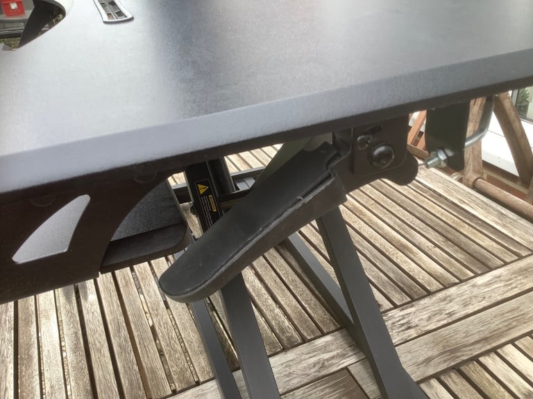 💻 DURONIC SIT-STAND ERGONOMIC DESK CONVERTER (DM05D17) 83cm x 45cm