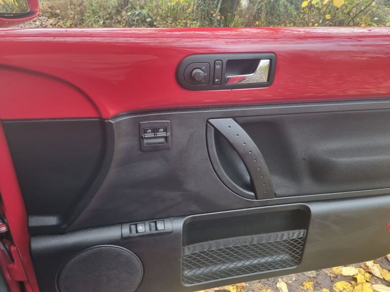 Volkswagen, BEETLE, Hatchback, 2008, Manual, 1390 (cc), 3 doors