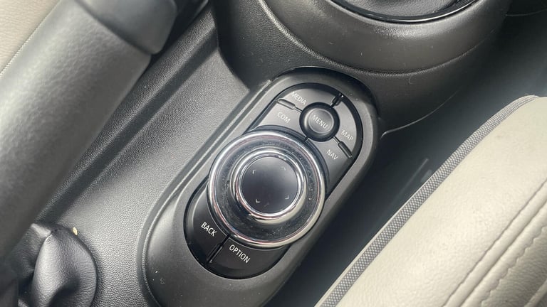 2021 MINI Convertible 1.5 Cooper Exclusive 2dr Auto Convertible Petrol Automatic