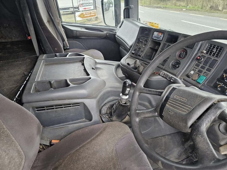 2002 SCANIA 114L 380 