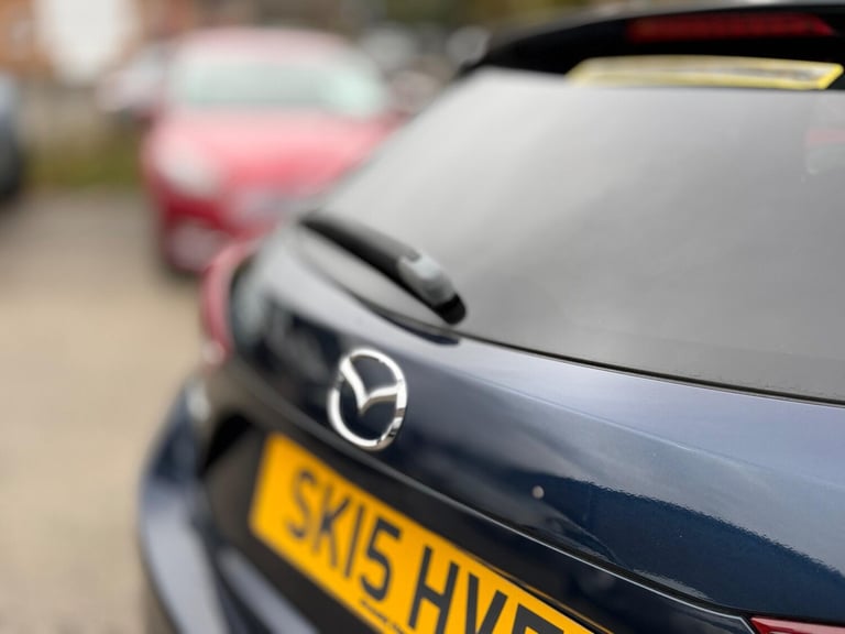 2015 Mazda Mazda3 2.0 SKYACTIV-G SE-L Nav Euro 5 (s/s) 5dr HATCHBACK Petrol Manual
