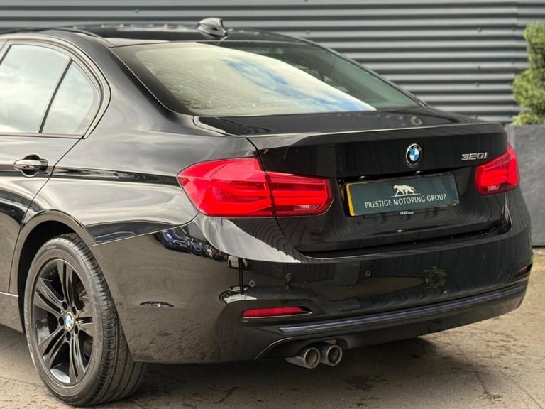 2017 BMW 3 Series 2.0 320i Sport Euro 6 (s/s) 4dr Saloon Petrol Manual