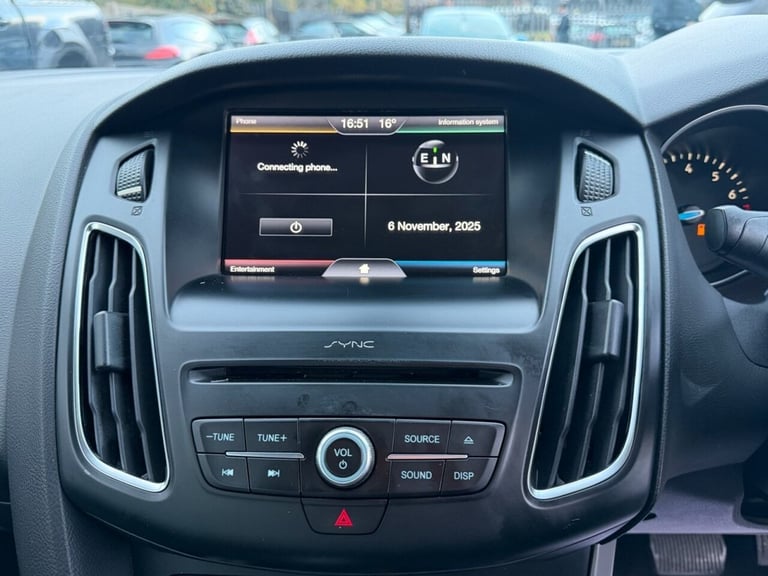 2016 Ford Focus 1.0 EcoBoost 125 Zetec 5dr Auto HATCHBACK PETROL Automatic