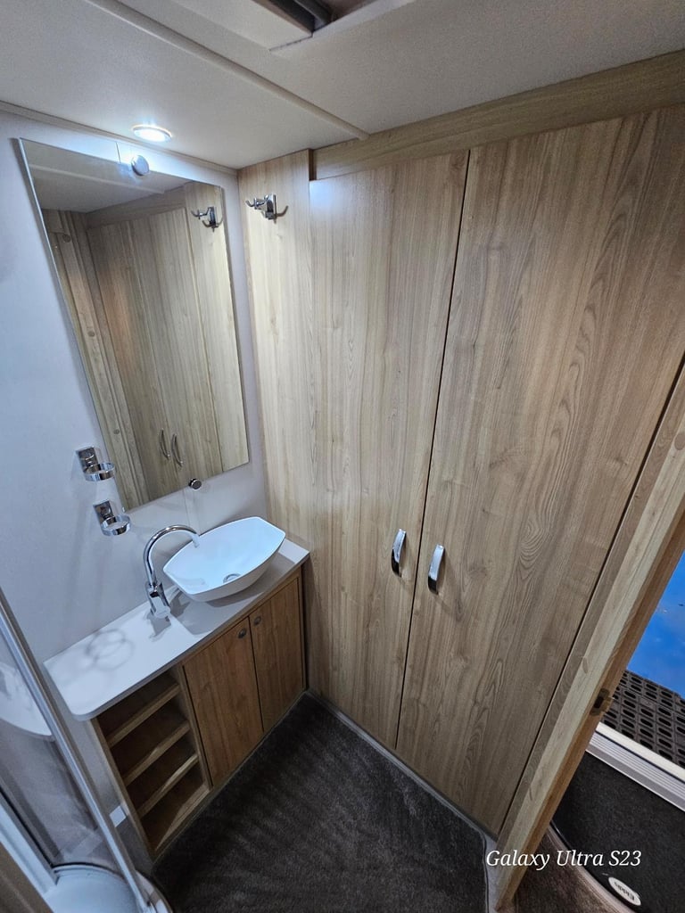 Elddis Avante 482 2017