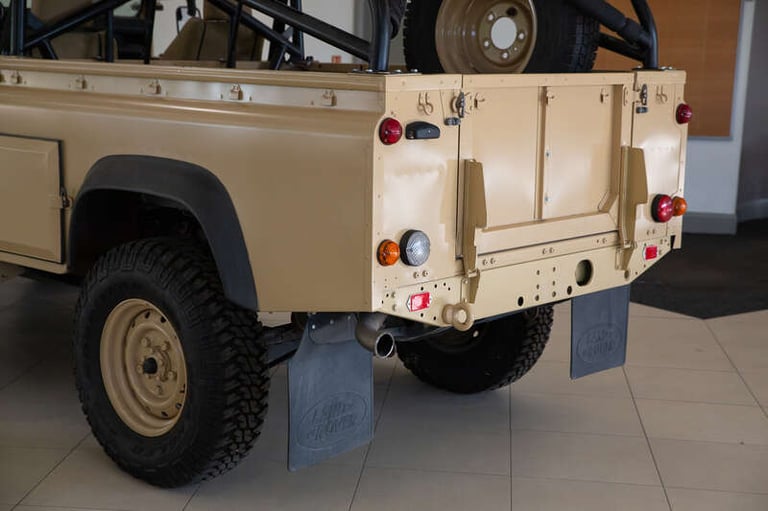 2015 Land Rover DEFENDER 110 TAIPAN DIESEL Manual