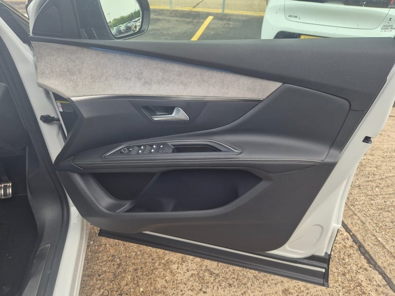 2024 Peugeot 5008 1.5 BlueHDi GT 5dr EAT8 Estate Diesel Automatic