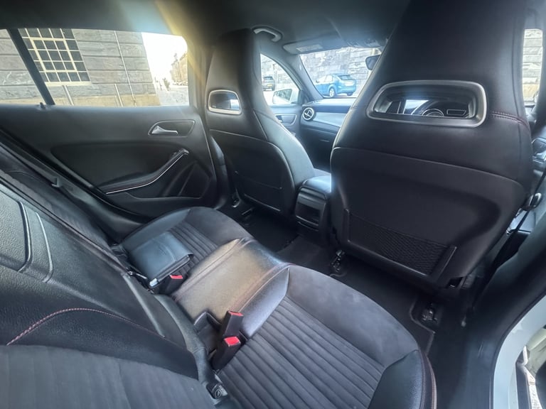 2015 Mercedes-Benz GLA GLA 200 CDI AMG Line 5dr ESTATE Diesel Manual