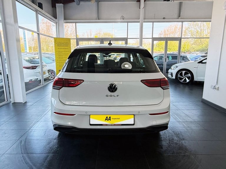 2022 Volkswagen Golf 1.5 TSI Life Hatchback 5dr Petrol Manual Euro 6 (s/s) (150 ps) 1 OWNER FROM ...