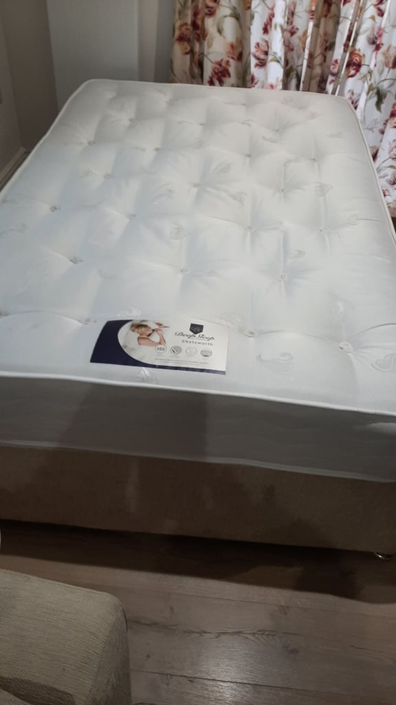 Small Double Divan bed & mattress