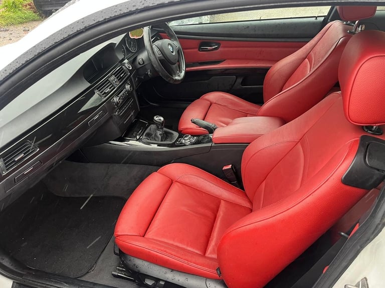 2012 BMW 3 Series 320i Sport Plus 2dr COUPE PETROL Manual