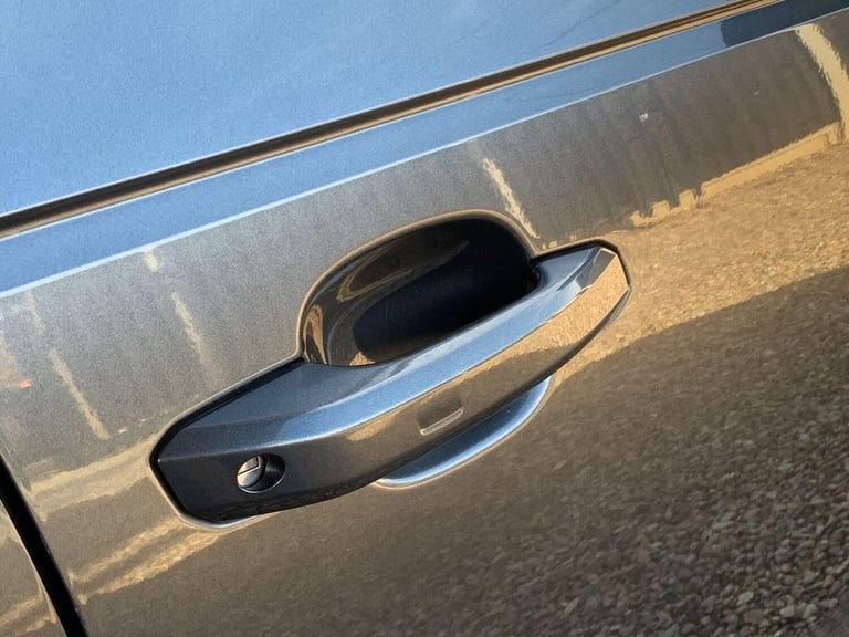 2016 Audi A4 Avant 2.0 TDI S line S Tronic Euro 6 (s/s) 5dr ESTATE Diesel Automatic