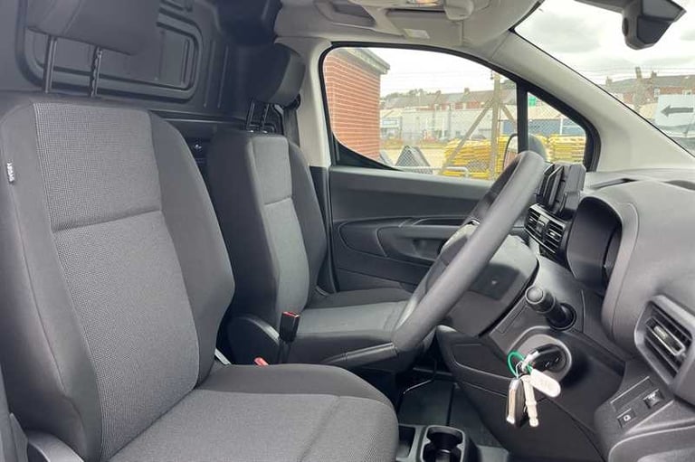 2024 Vauxhall Combo 1.5 Turbo D 2300 Prime XL Panel Van 6dr Diesel Manual LWB Euro 6 (s/s) (100 P...