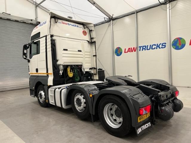 MAN TGX 26.440 6x2 Midlift Tractor Unit