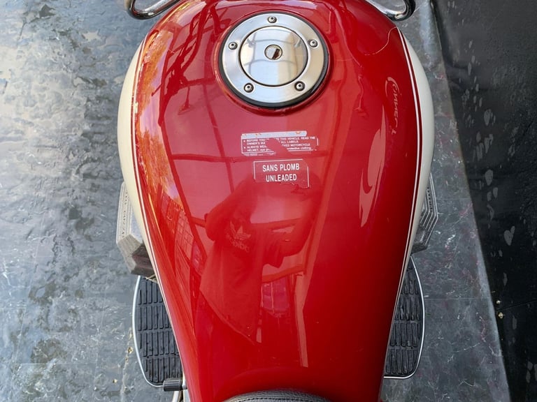 MOTO GUZZI CALIFORNIA 1100 EV 2001 PROJECT BIKE HPI CLEAR