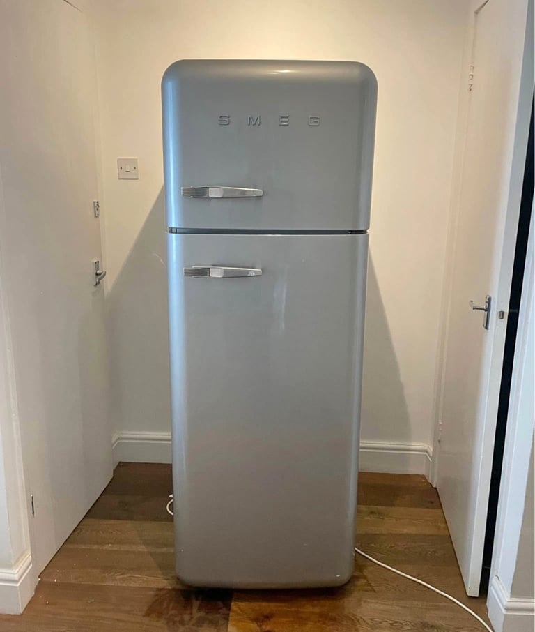 Silver Smeg Fridge Freezer 