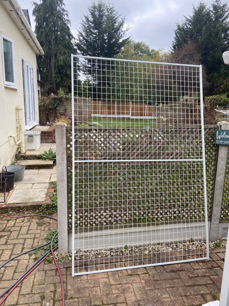 Metal panels 