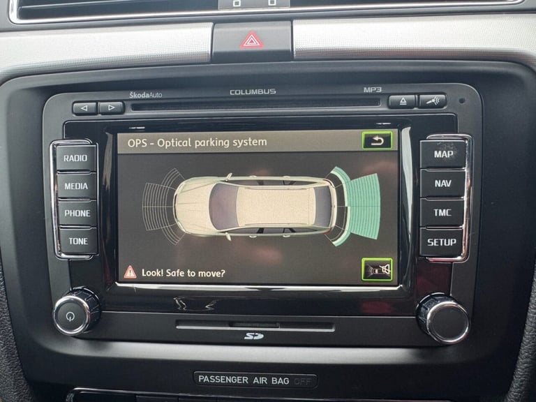 2013 Skoda Superb 1.8 TSI Elegance Estate 5dr Petrol Manual 4WD Euro 5 (160 ps) Estate Petrol Manual