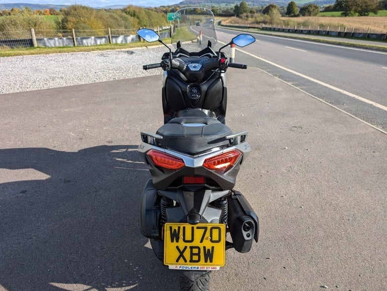 2020 YAMAHA XMAX 300