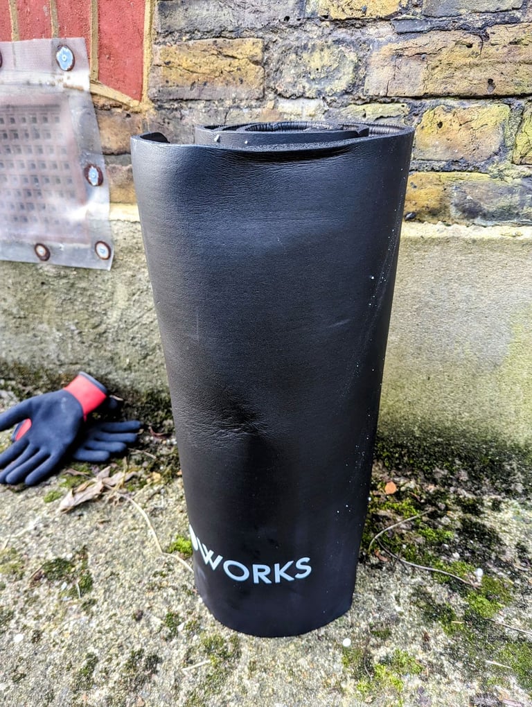 VARIOUS YOGA MATS/YOGA EQUIPMENT
