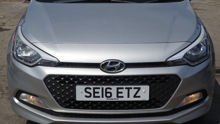 HYUNDAI I20 1.2 Blue Drive S Silver Manual Petrol 2016