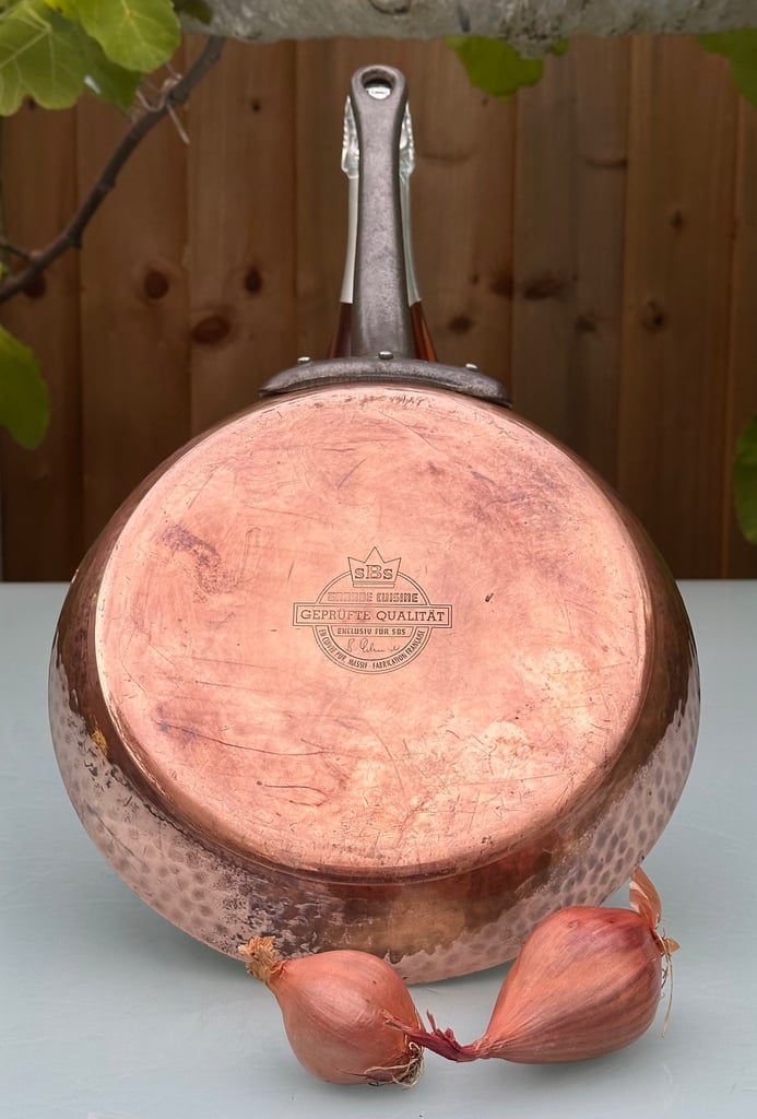 VINTAGE FRENCH COPPER FRYING PAN, 24cm, SBS GRANDE CUISINE FABRICATION FRANCAIS - WILL POST!