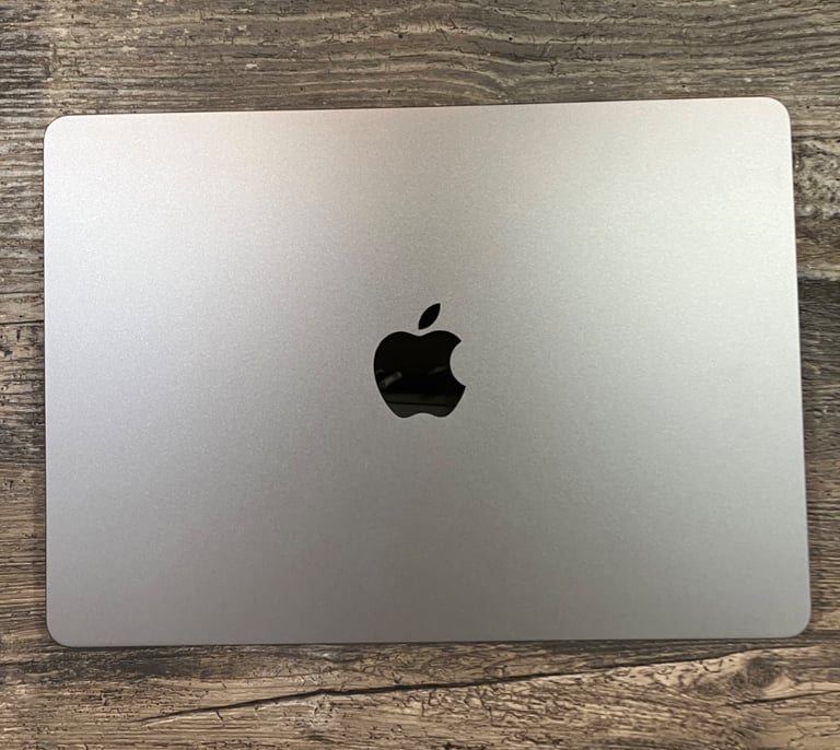 Apple MacBook Air M2 13.6 8GB 256GB