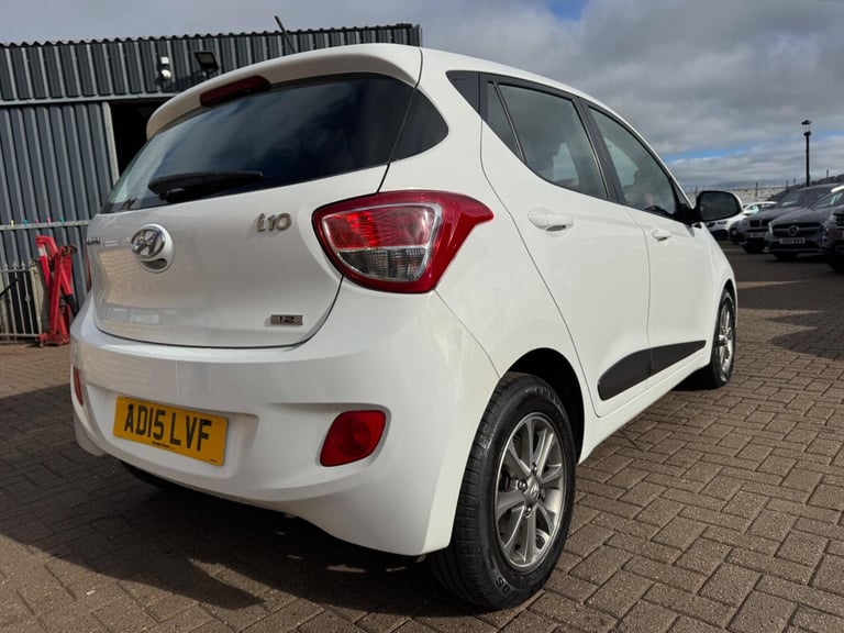 2015 Hyundai i10 1.2 Premium Auto Euro 5 5dr HATCHBACK Petrol Automatic