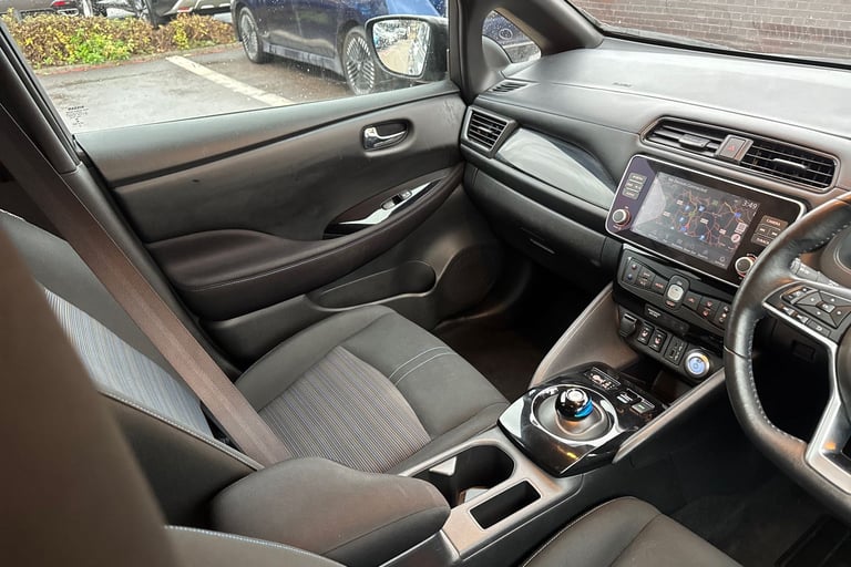 2022 Nissan Leaf 110kW N-Connecta 39kWh 5dr Auto Hatchback Electric Automatic