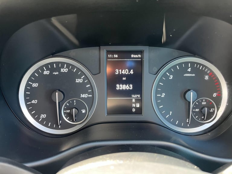 2023 Mercedes-Benz Vito 2.0 116 CDI Premium G-Tronic RWD L2 Euro 6 (s/s) 5dr (LWB) PANEL VAN Dies...