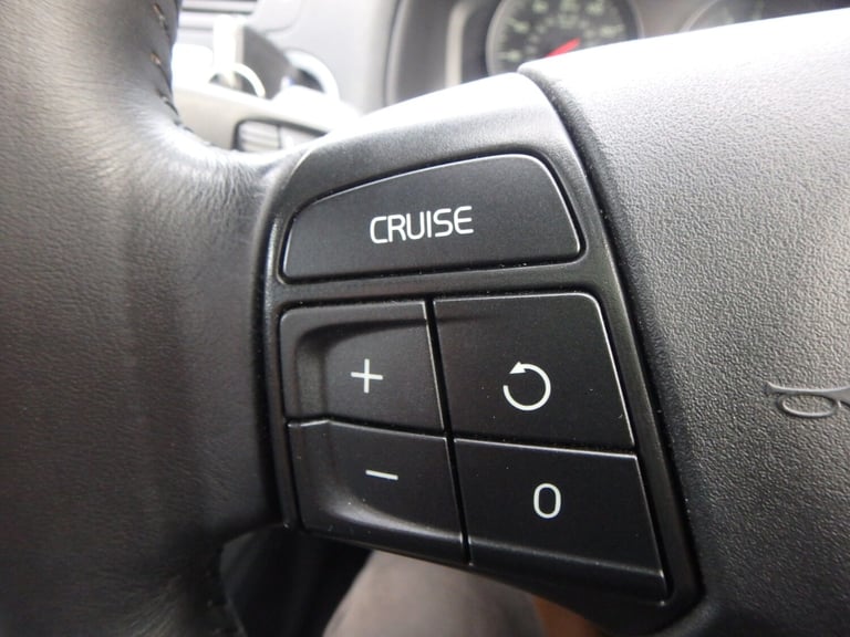 2012 Volvo V50 SE Lux 2.0cc Automatic Estate (Classic) Only 17571 Miles  Petrol Automatic