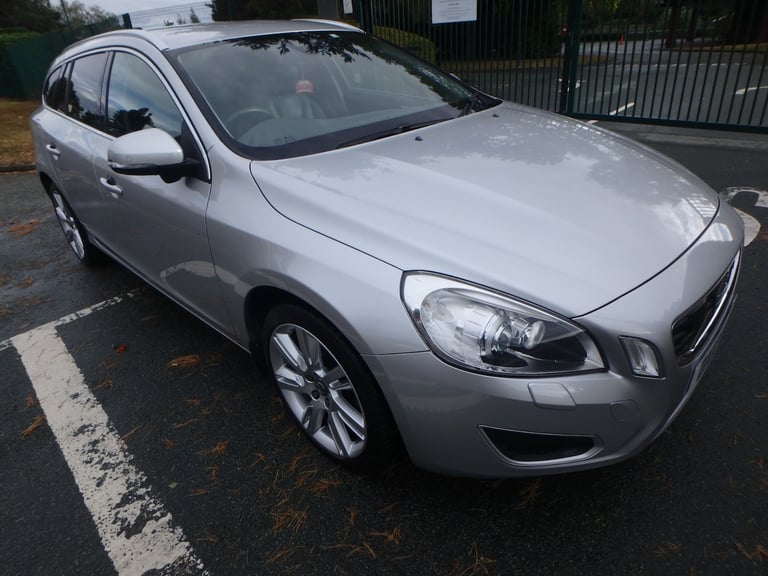 image for 2025 Volvo V60 T4 1.6 Automatic  Estate PETROL Automatic