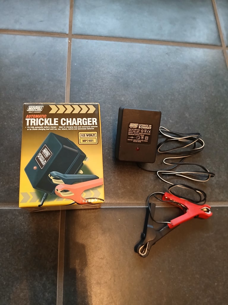 image for 12v Trickle Charger