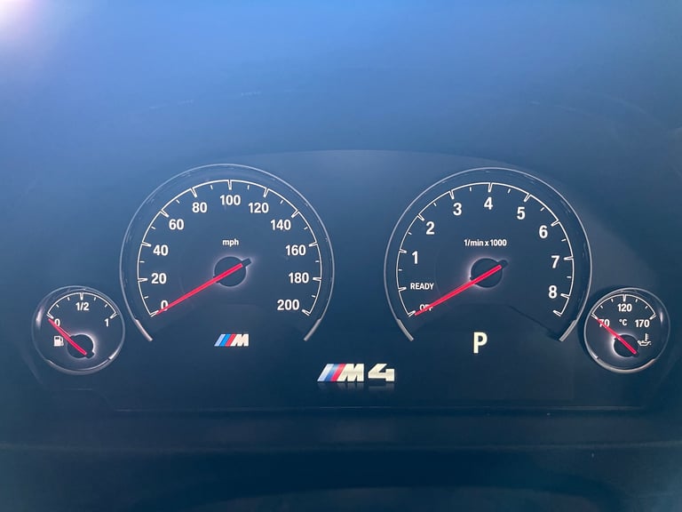 BMW, M4, Convertible, 2015, Semi-Auto, 2979 (cc), 2 doors