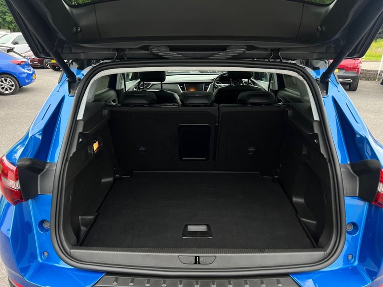 2018 Vauxhall Grandland X Grandland X 1.2 T Elite Nav 5drs Hatchback Petrol Manual