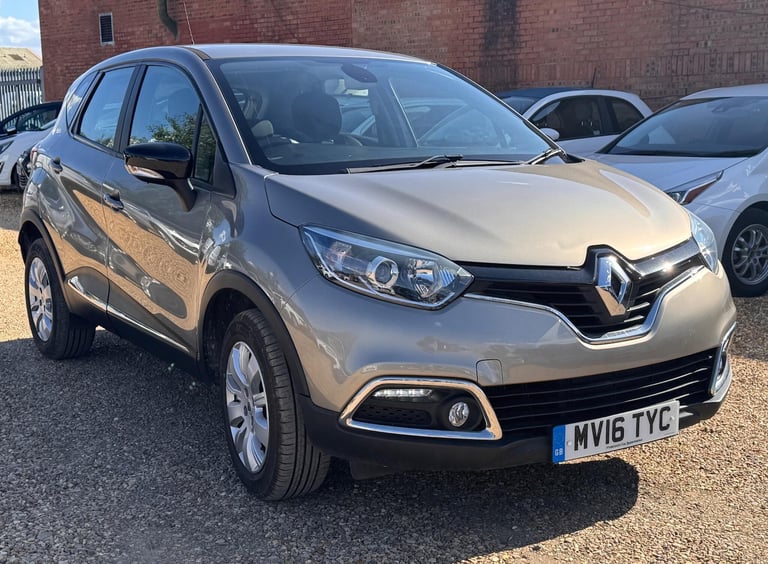 image for 2016 Renault Captur 0.9 TCe ENERGY Expression + Euro 6 (s/s) 5dr HATCHBACK Petrol Manual