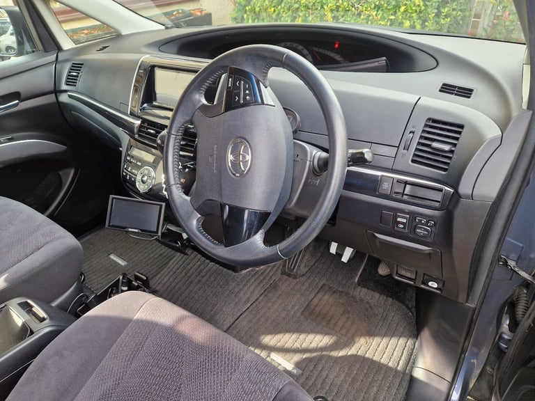 Toyota, 2012, 2400 (cc)