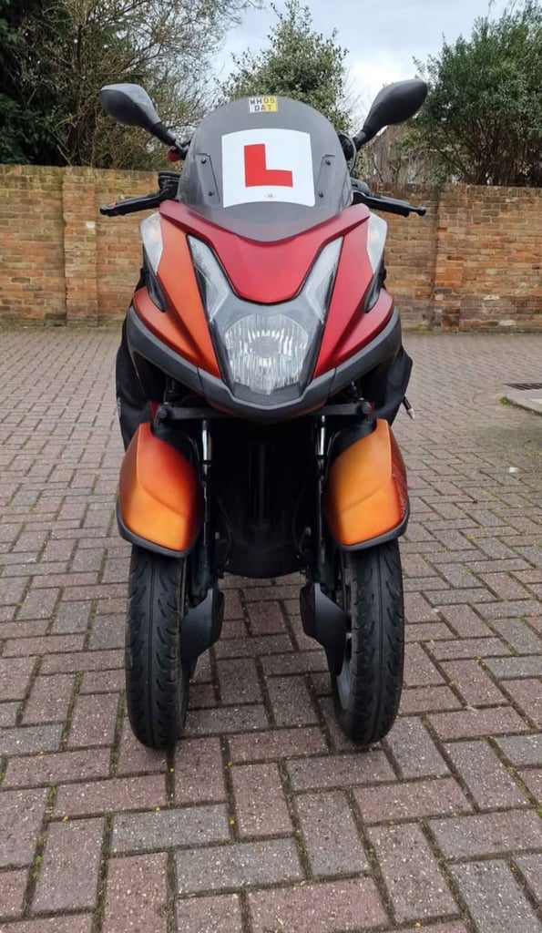 Yamaha, TRICITY 125, 2016, 125 (cc)